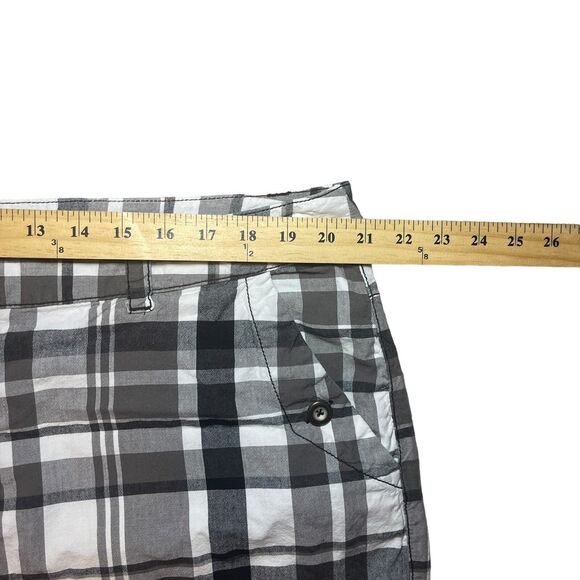 Lane Bryant Black and White Plaid Checkered 100% Cotton Shorts Size 22 - Picture 10 of 12